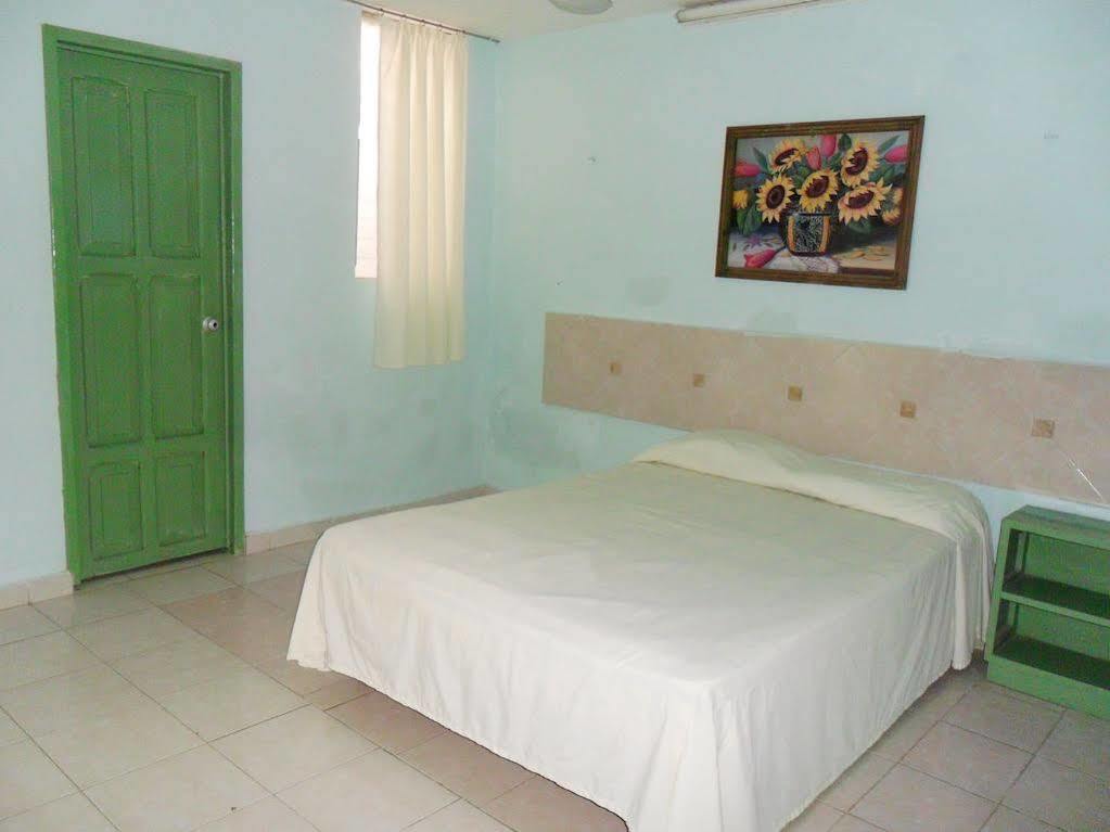 Hotel Aventura Mérida Zewnętrze zdjęcie