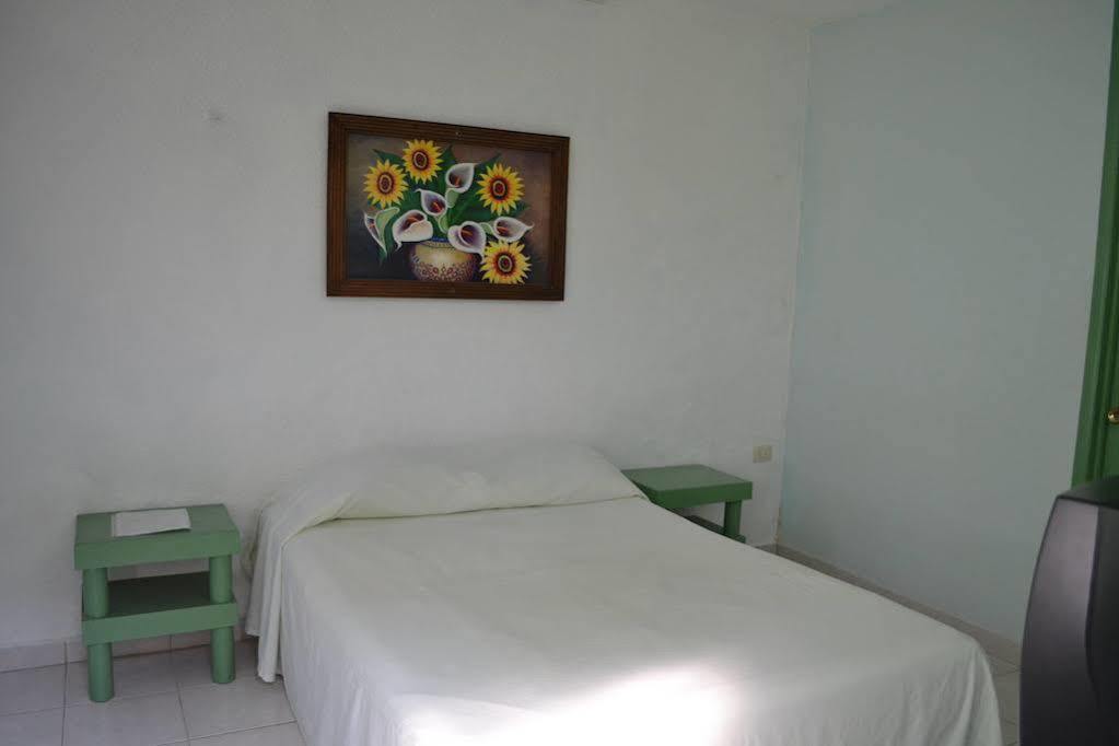Hotel Aventura Mérida Zewnętrze zdjęcie